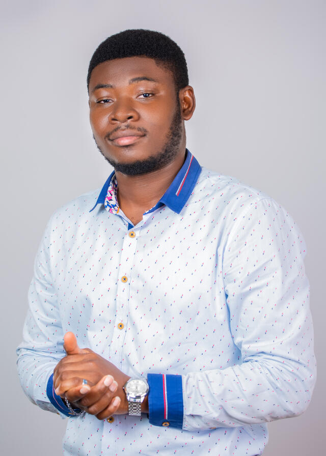 A headshot of Archer/Torres Assistant Hall Director Isaac Busia