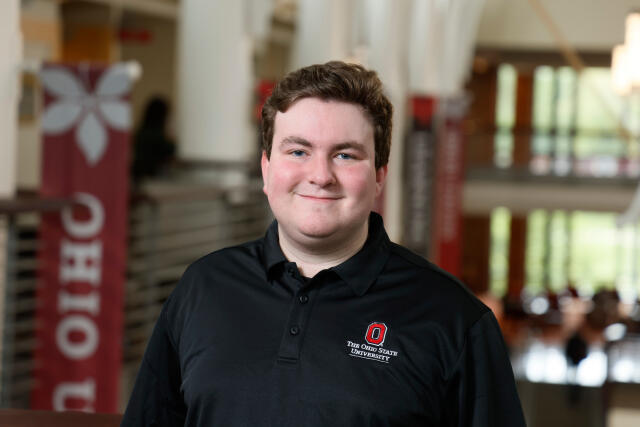 A headshot of Blackburn/Haverfield Assistant Hall Director Darren Sulzer.